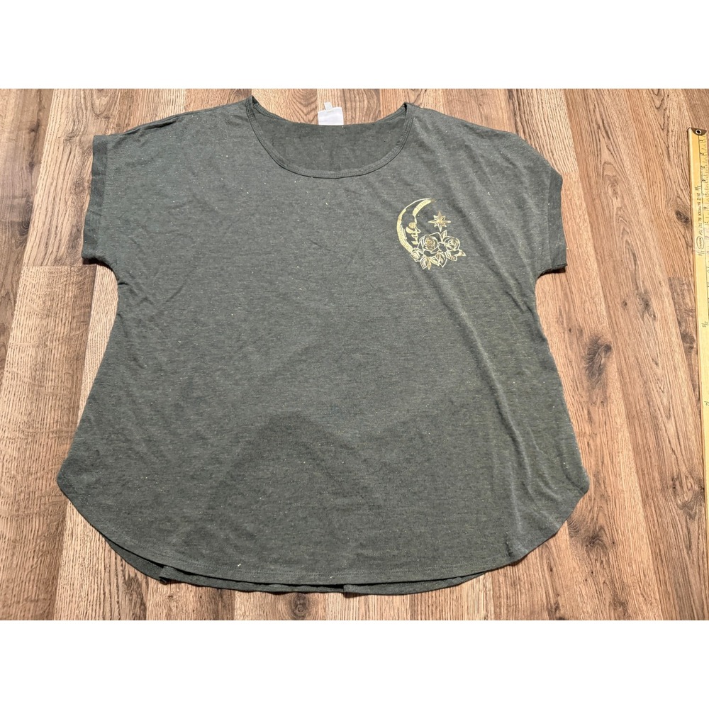 True Self T-Shirt Womens 2X Green Plus Celestial Moon Rose Metallic Used
